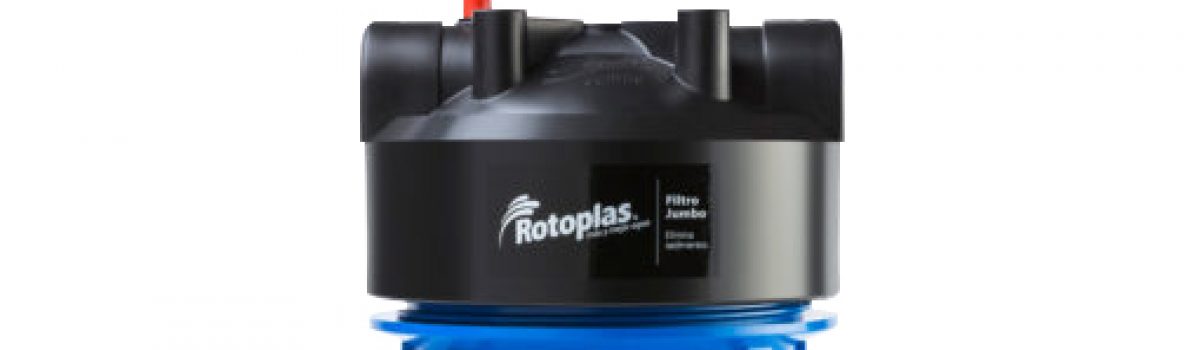 Mantén el agua limpia y transparente con este útil Filtro Rotoplas