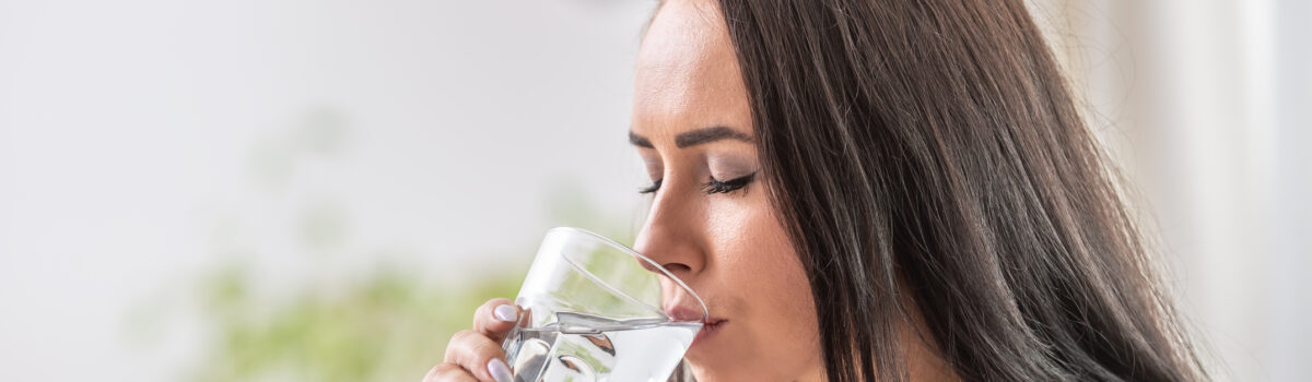 Qué es agua purificada cómo tenerla en - Rotoplas Blog